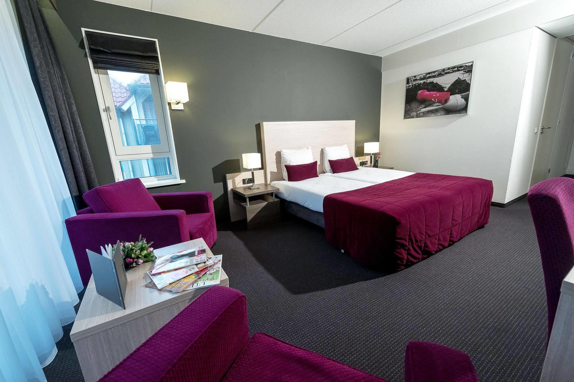 Hotel Bornholm เวสต์-เทอร์เชลลิง ภายนอก รูปภาพ
